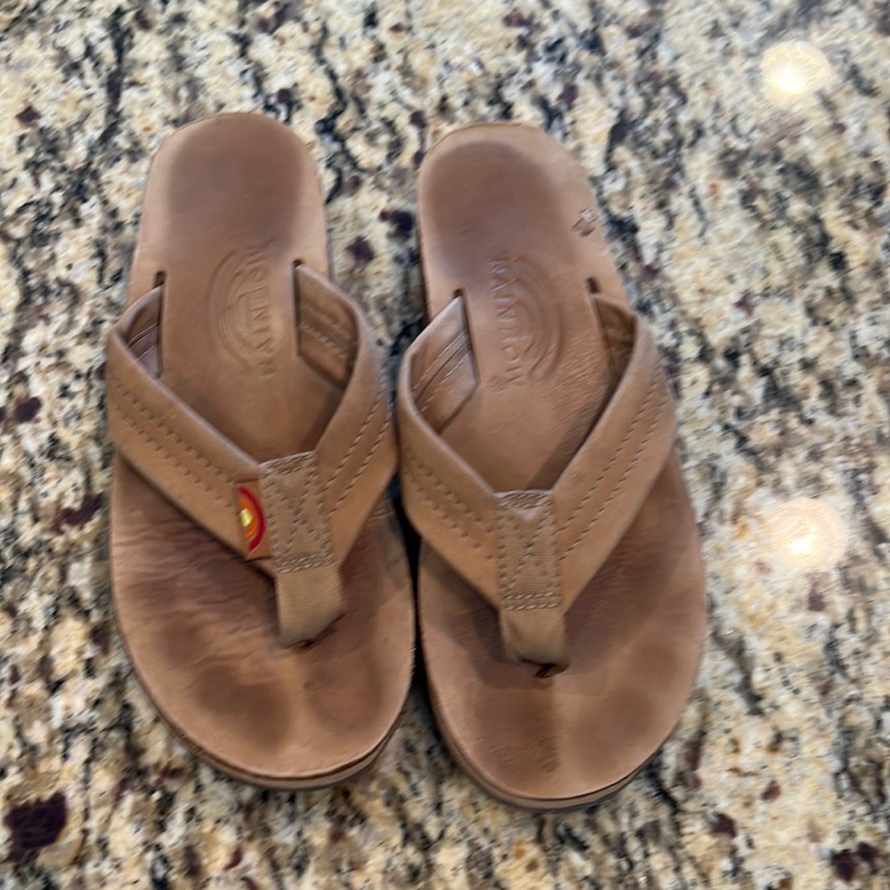 Rainbow flip flops 🌈